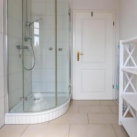 Strandlaeufer 02 * 아렌스호프